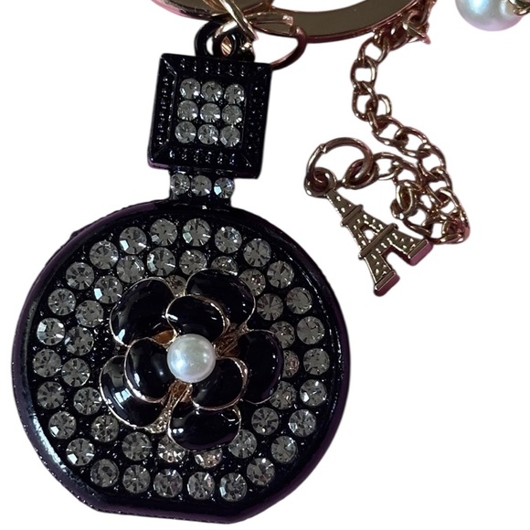 Pearl Luxury Keychain Crystal Perfume Bottle Pendant Car Wallet Handbag Key Ring - Picture 6 of 9